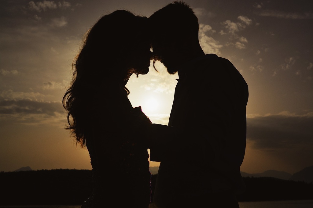 【FREE BGM・FREE MUSIC】Loving You Makes Me Shine 1
