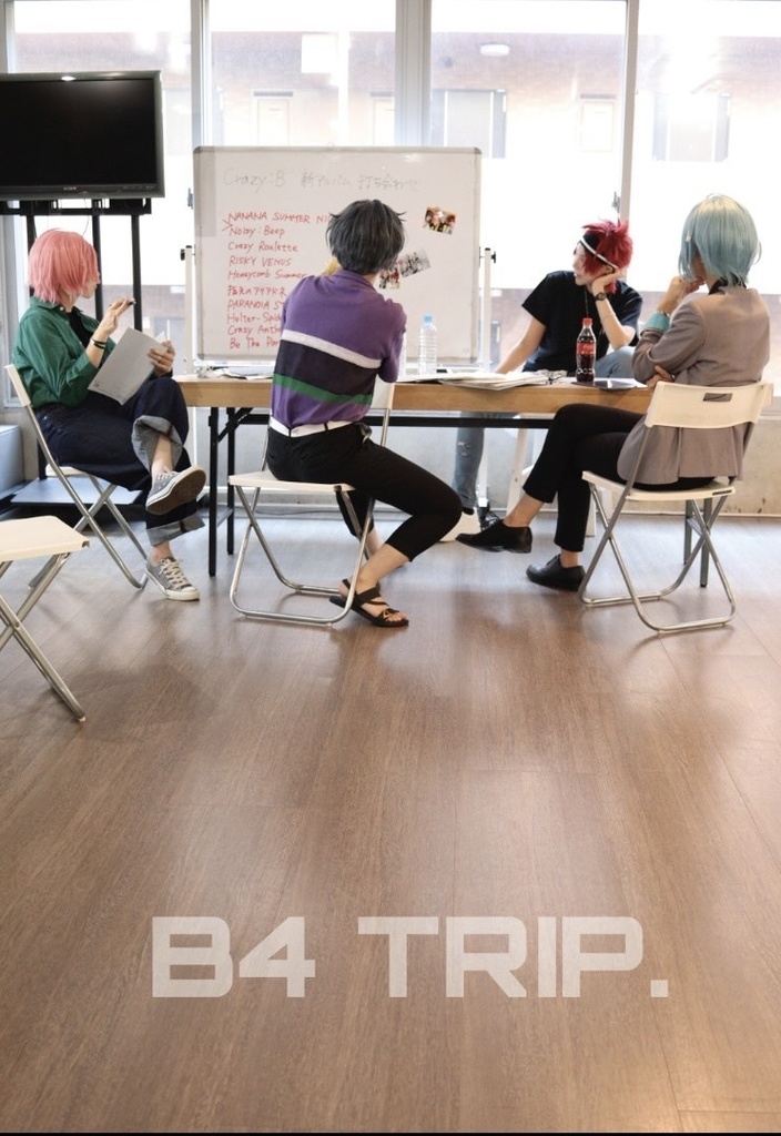 写真集+チェキ風カードセット