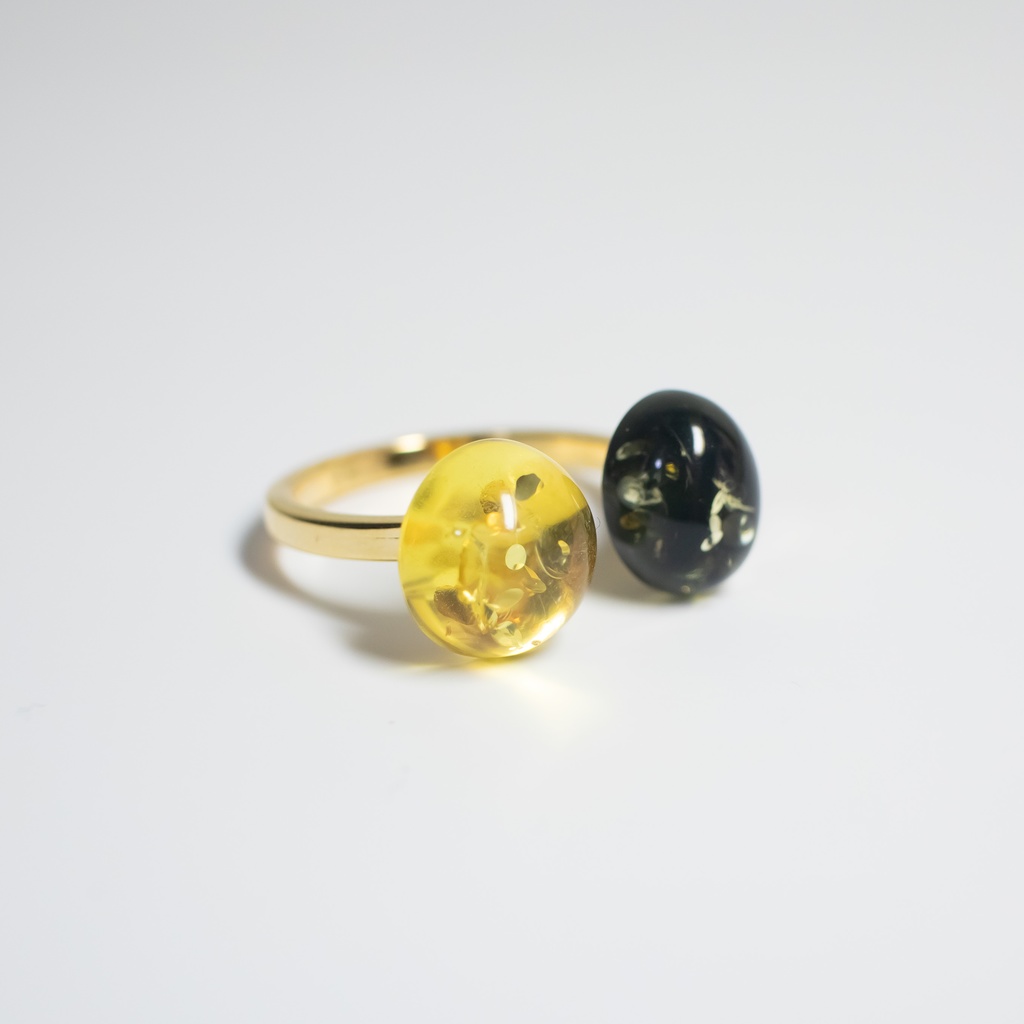 推し色★推しカプカラー★ 天然石 イエロー×ブラック アンバーのフォークリング【フリーサイズ】琥珀 指輪