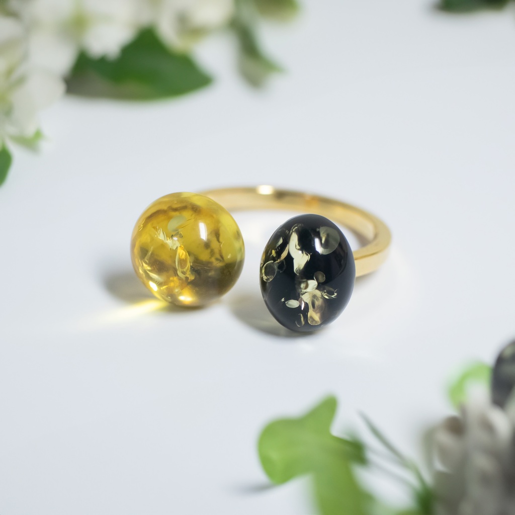 推し色★推しカプカラー★ 天然石 イエロー×ブラック アンバーのフォークリング【フリーサイズ】琥珀 指輪