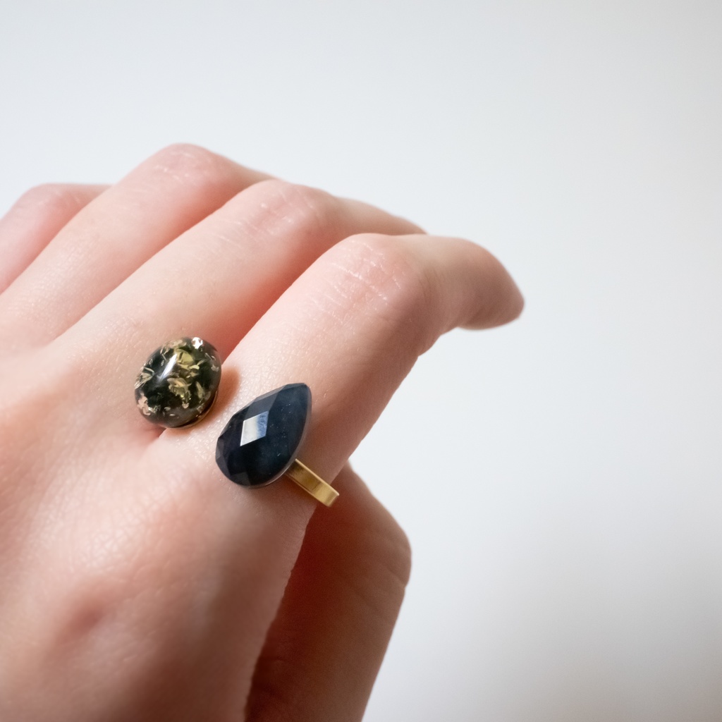 推し色★推しカプカラー★ 天然石 ブルータイガーアイ×ブラックアンバーのフォークリング【フリーサイズ】指輪