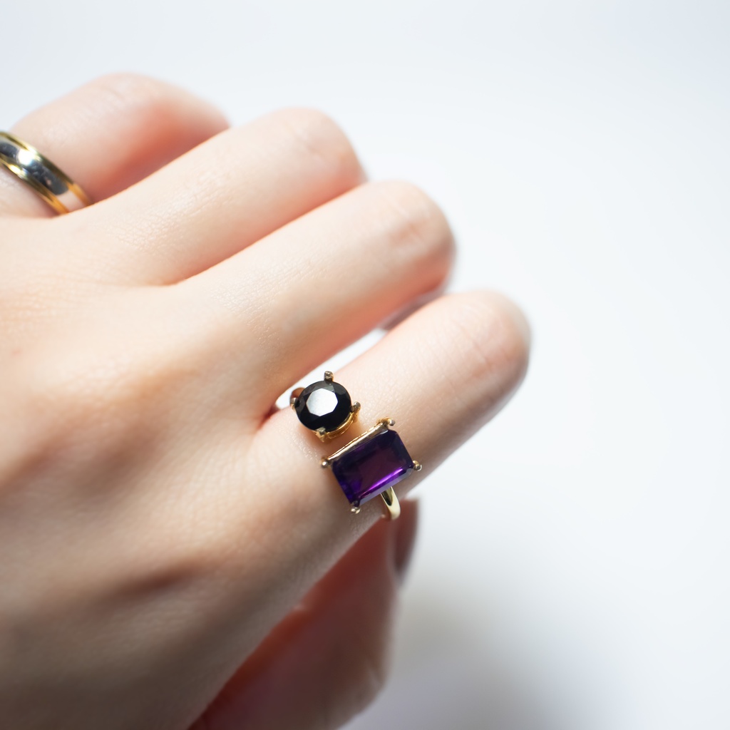 推し色★推しカプカラー★推し誕生石★ 天然石 濃いめアメジスト×ブラックスピネルのフォークリング【フリーサイズ】