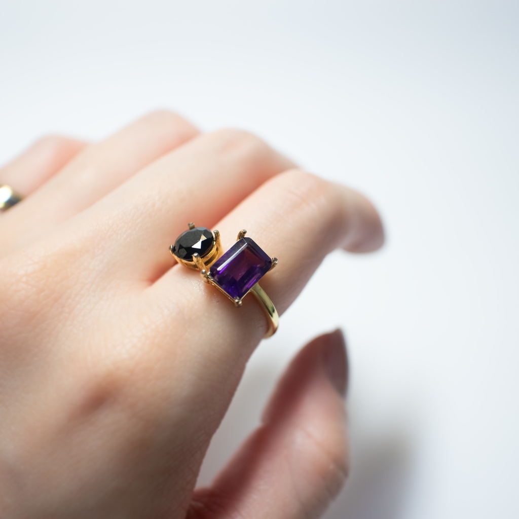 推し色★推しカプカラー★推し誕生石★ 天然石 濃いめアメジスト×ブラックスピネルのフォークリング【フリーサイズ】