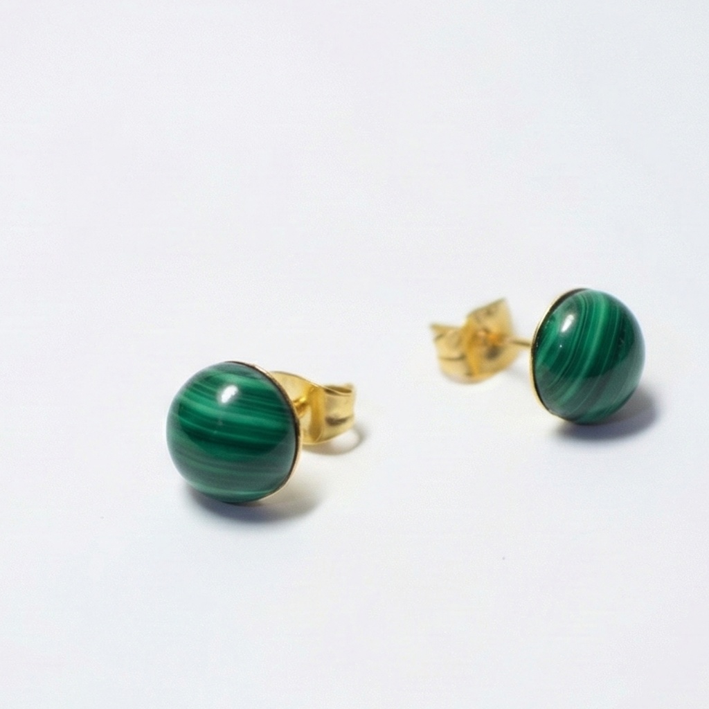 推しカラー★推し誕生石★ 天然石 マラカイトの一粒ピアス【サージカルステンレス 金属アレルギー対応】