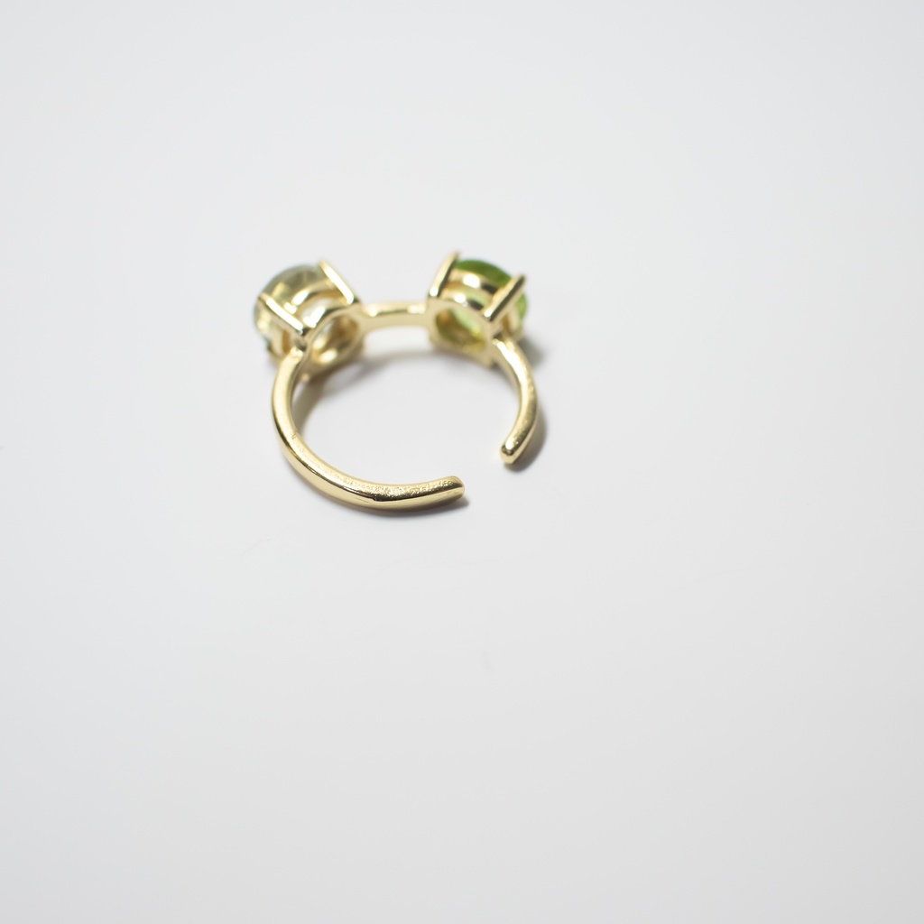 推し色★推しカプカラー★推し誕生石★ 天然石 ペリドット×グリーンアメジストのイヤーカフ【片耳用】