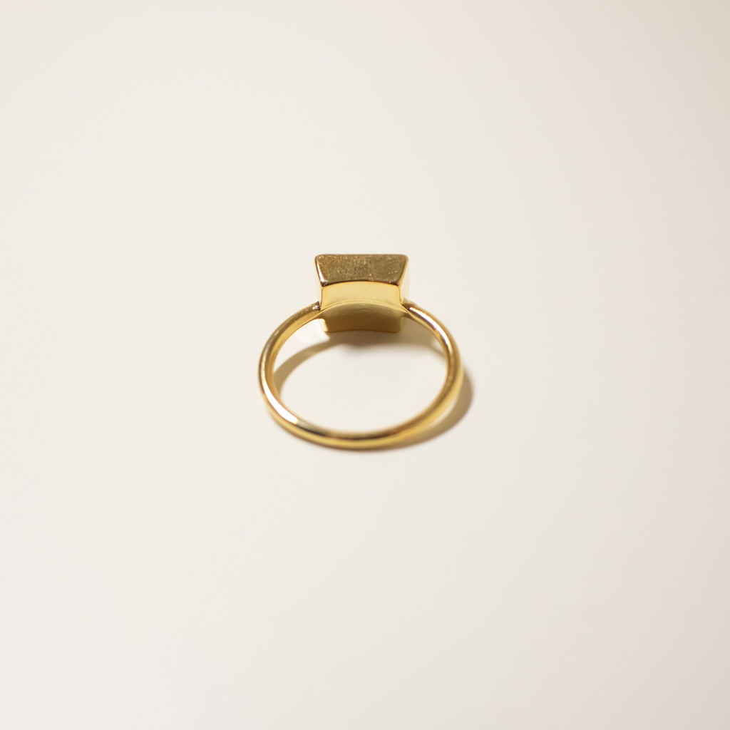 推し色★推し誕生石★ 天然石 宝石質シトリンAAAのレクタングルリング【10号・13号】