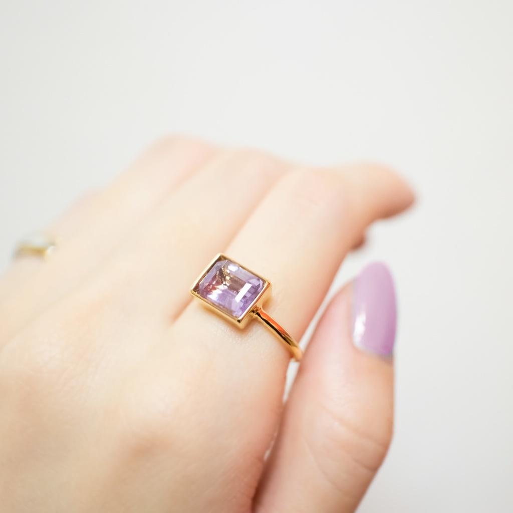 推し色★推し誕生石★ 天然石 宝石質アメジストAAAのレクタングルリング【10号・13号】