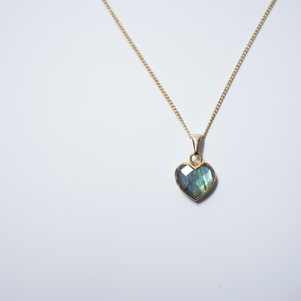 天然石 ラブラドライトのハート型 ネックレス【アジャスター付きで調節可能】