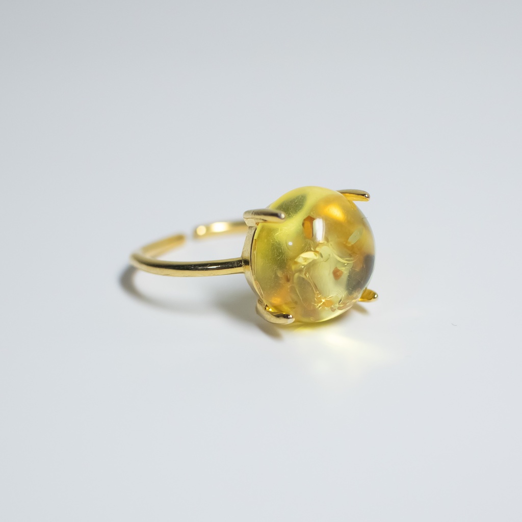 天然石 クラック入りイエローカラーアンバー (琥珀) のリング【フリーサイズ】