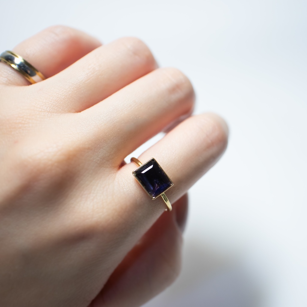 推し色★推し誕生石★3月 天然石 アイオライトのレクタングルリング【10号・13号】