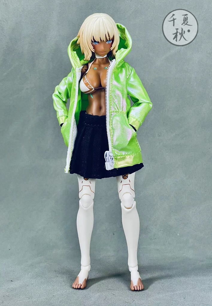 1/12 パーカー レザー風