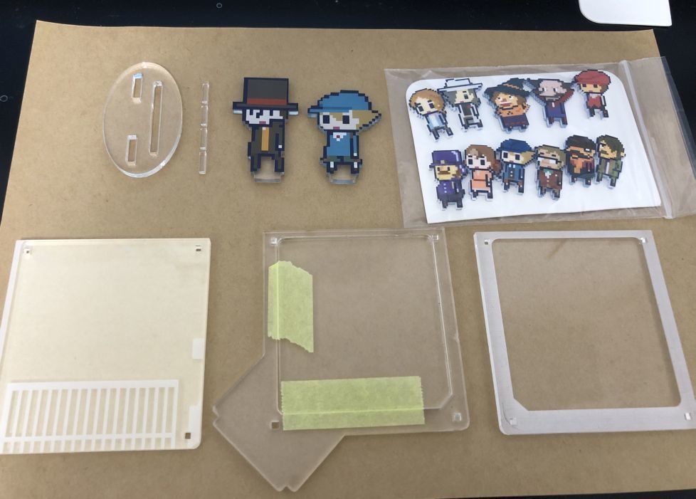 シャカシャカさせれないことものないアクスタの組み立てキット