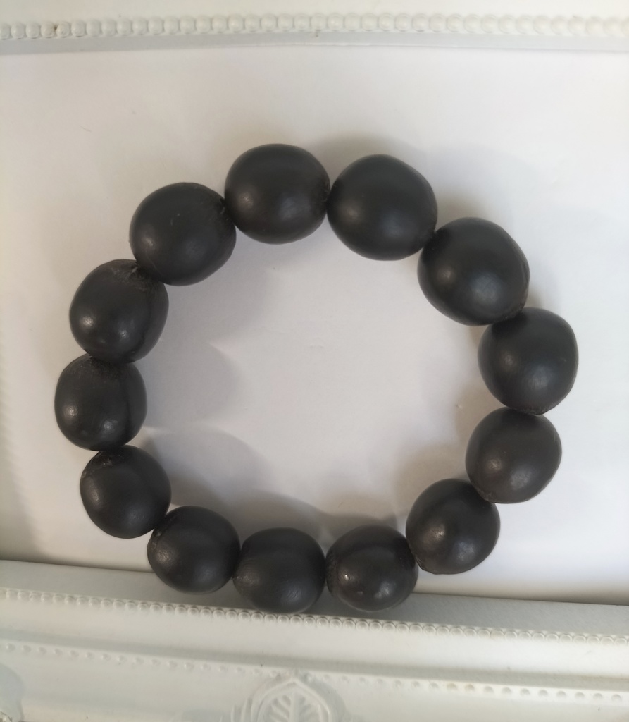 天然素材ムクロジのブレスレット