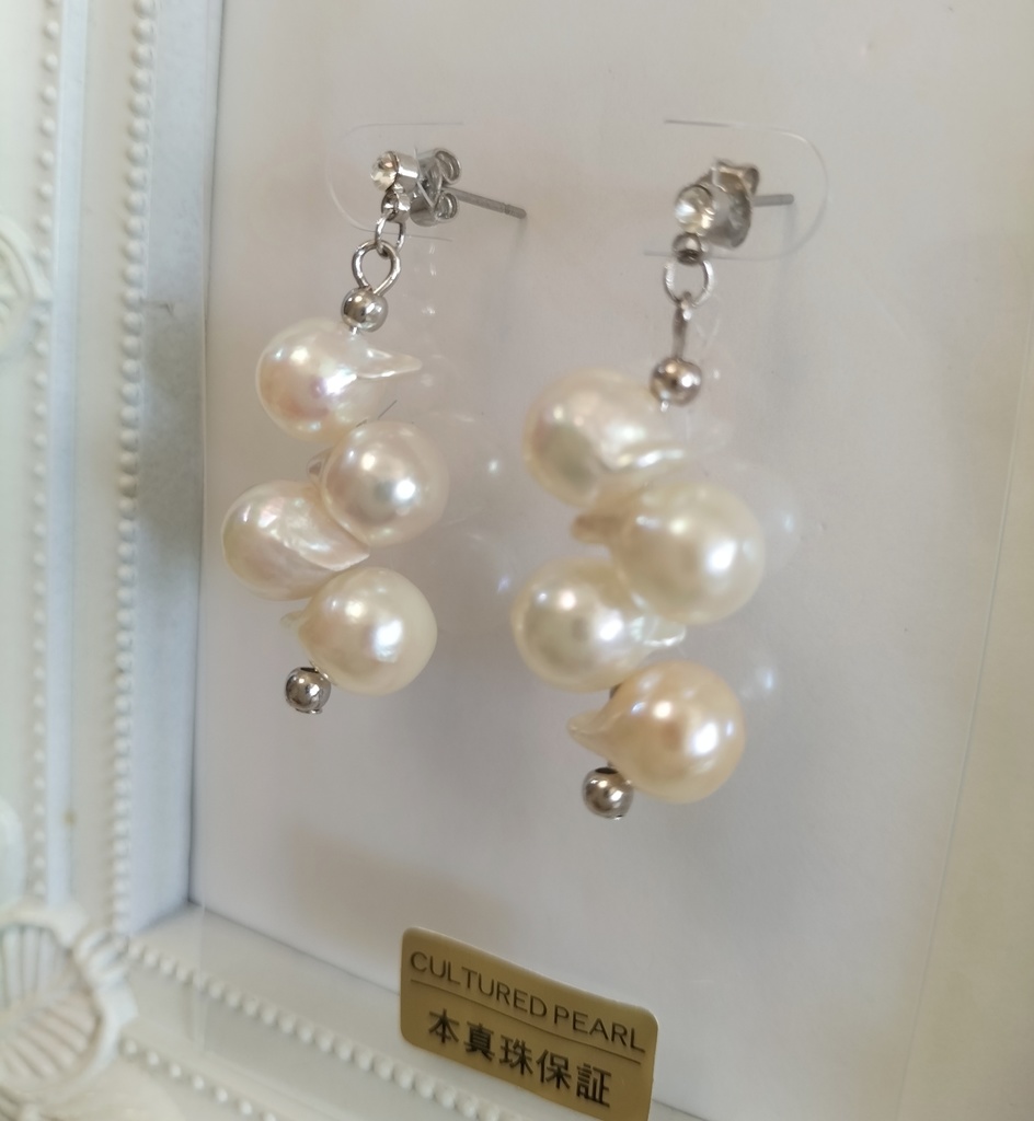 あこや真珠(日本産)クレオパトラ珠のピアス