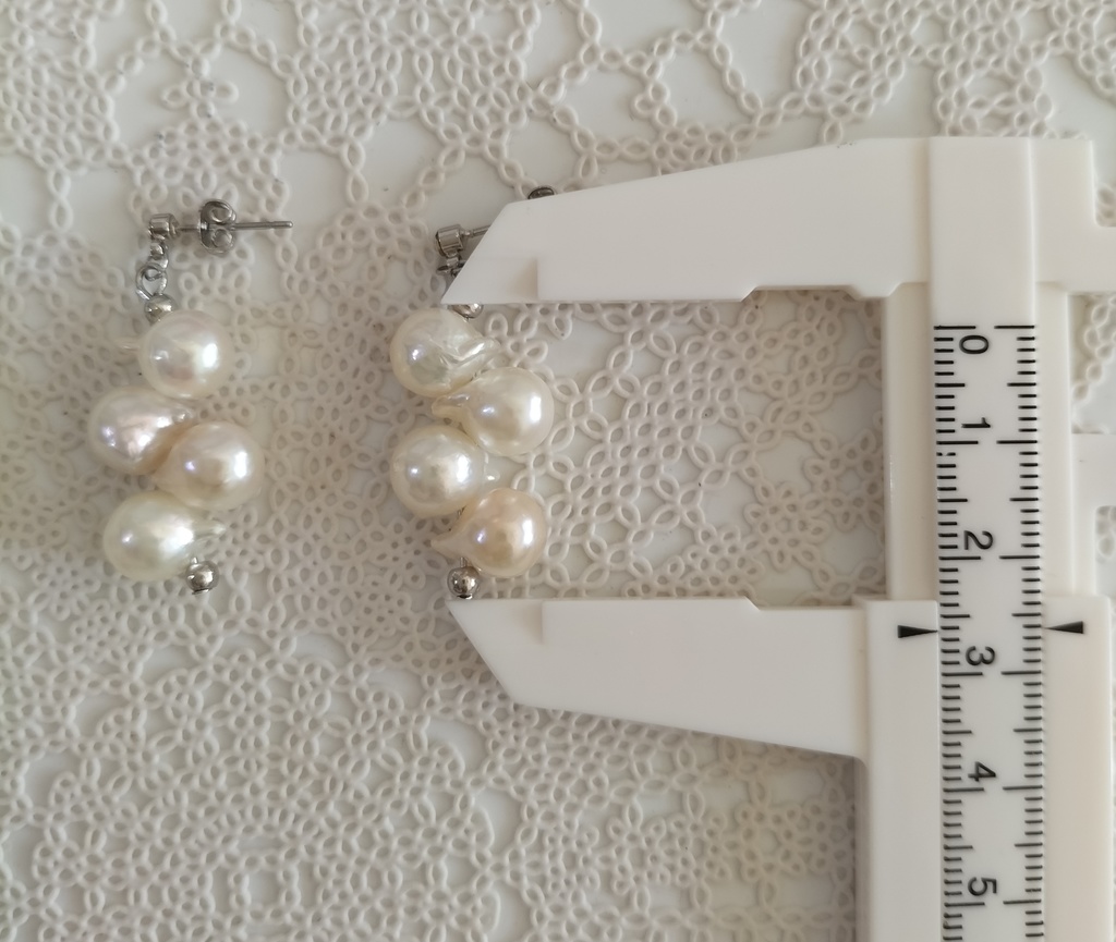 あこや真珠(日本産)クレオパトラ珠のピアス