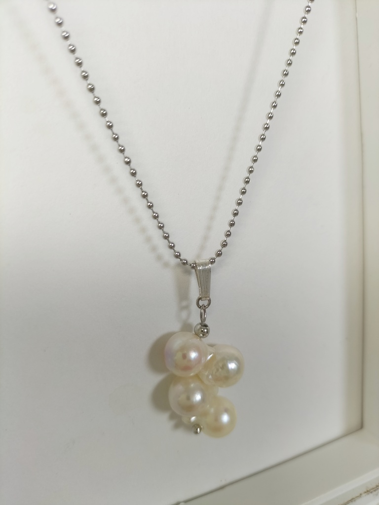 あこや真珠(日本産)のクレオパトラ珠のネックレス