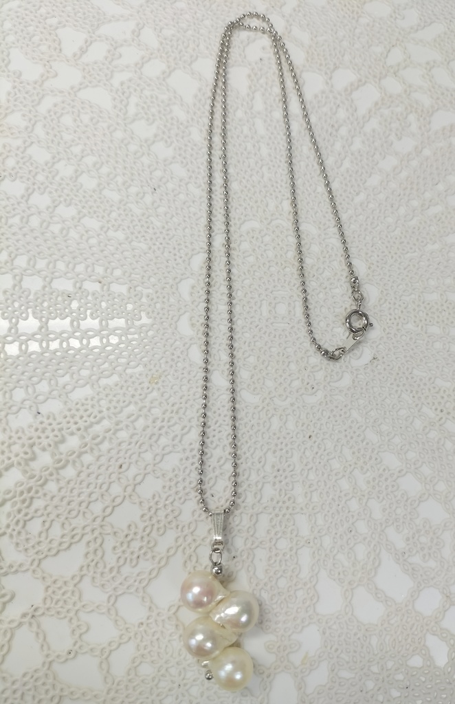 あこや真珠(日本産)のクレオパトラ珠のネックレス