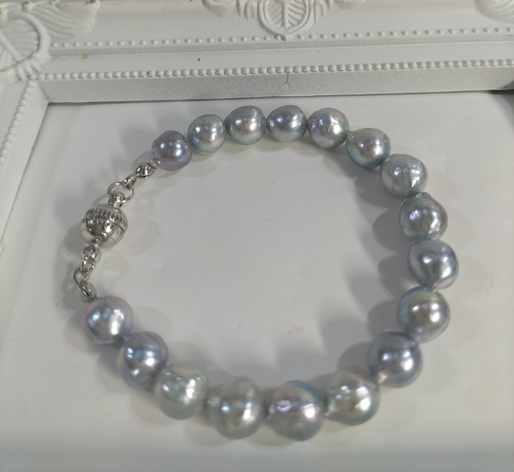 あこや真珠(日本産)のナチュラルグレーカラー珠のマグネット式ブレスレット