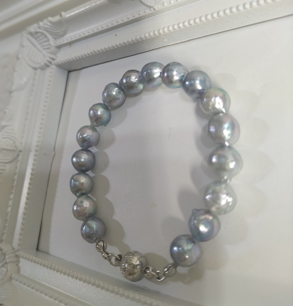 あこや真珠(日本産)のナチュラルグレーカラー珠のマグネット式ブレスレット