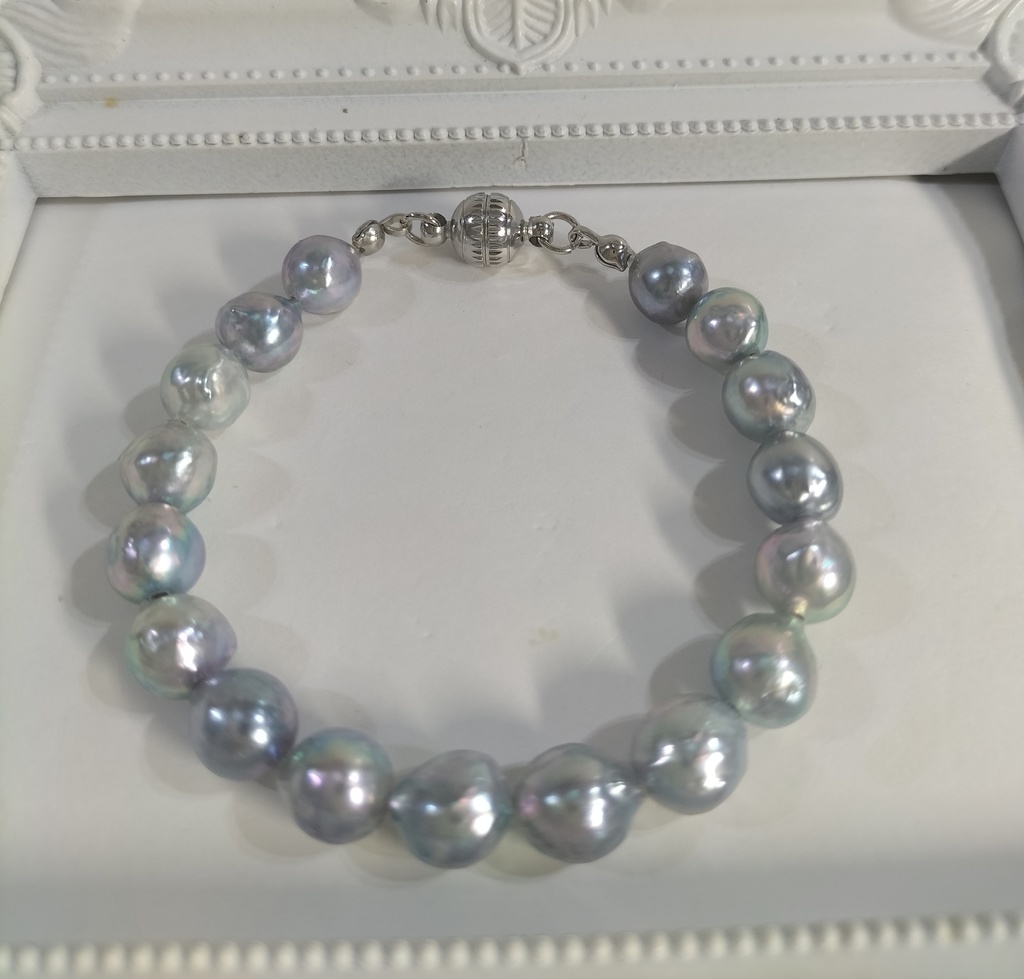 あこや真珠(日本産)のナチュラルグレーカラー珠のマグネット式ブレスレット