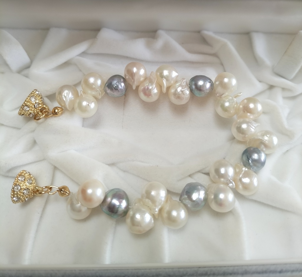 あこや真珠(日本産)のブレスレット