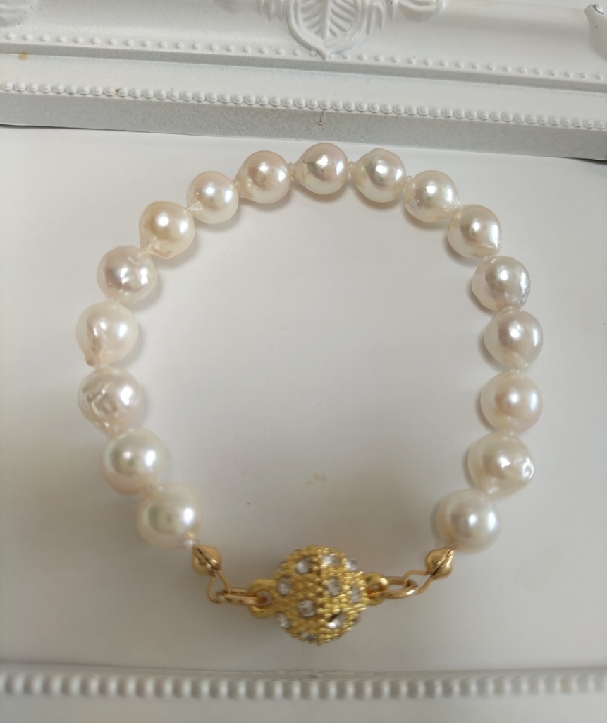 あこや真珠(日本産)のマグネット式ブレスレット