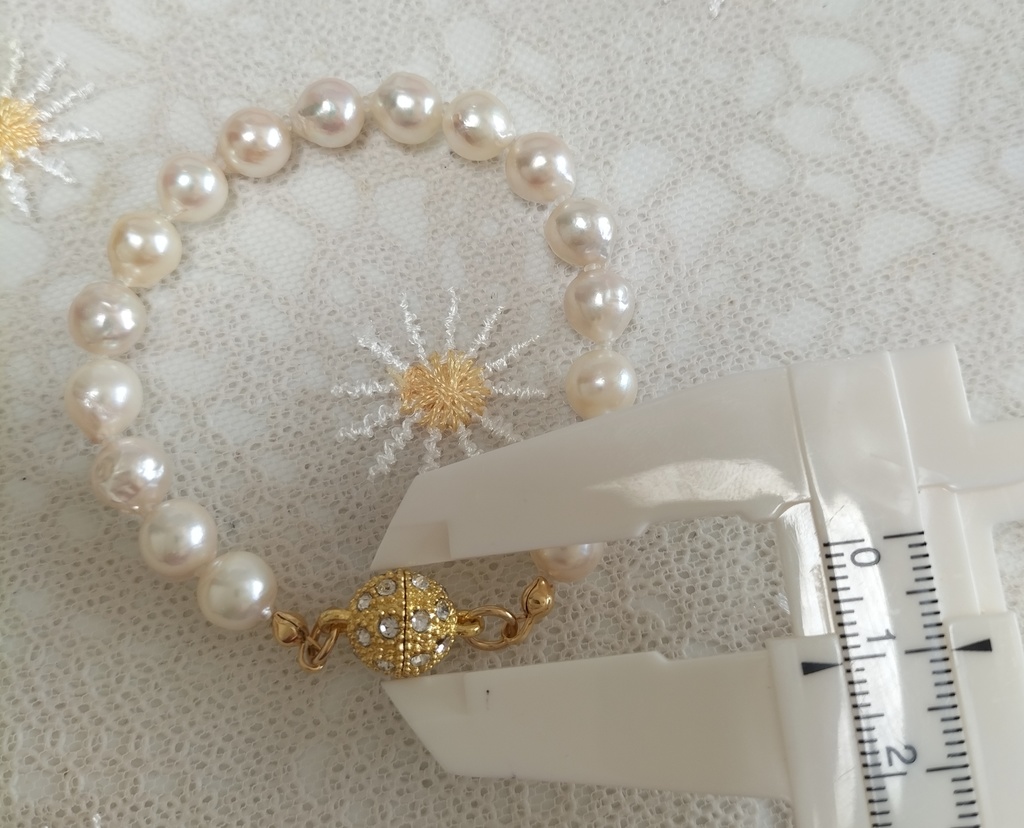 あこや真珠(日本産)のマグネット式ブレスレット