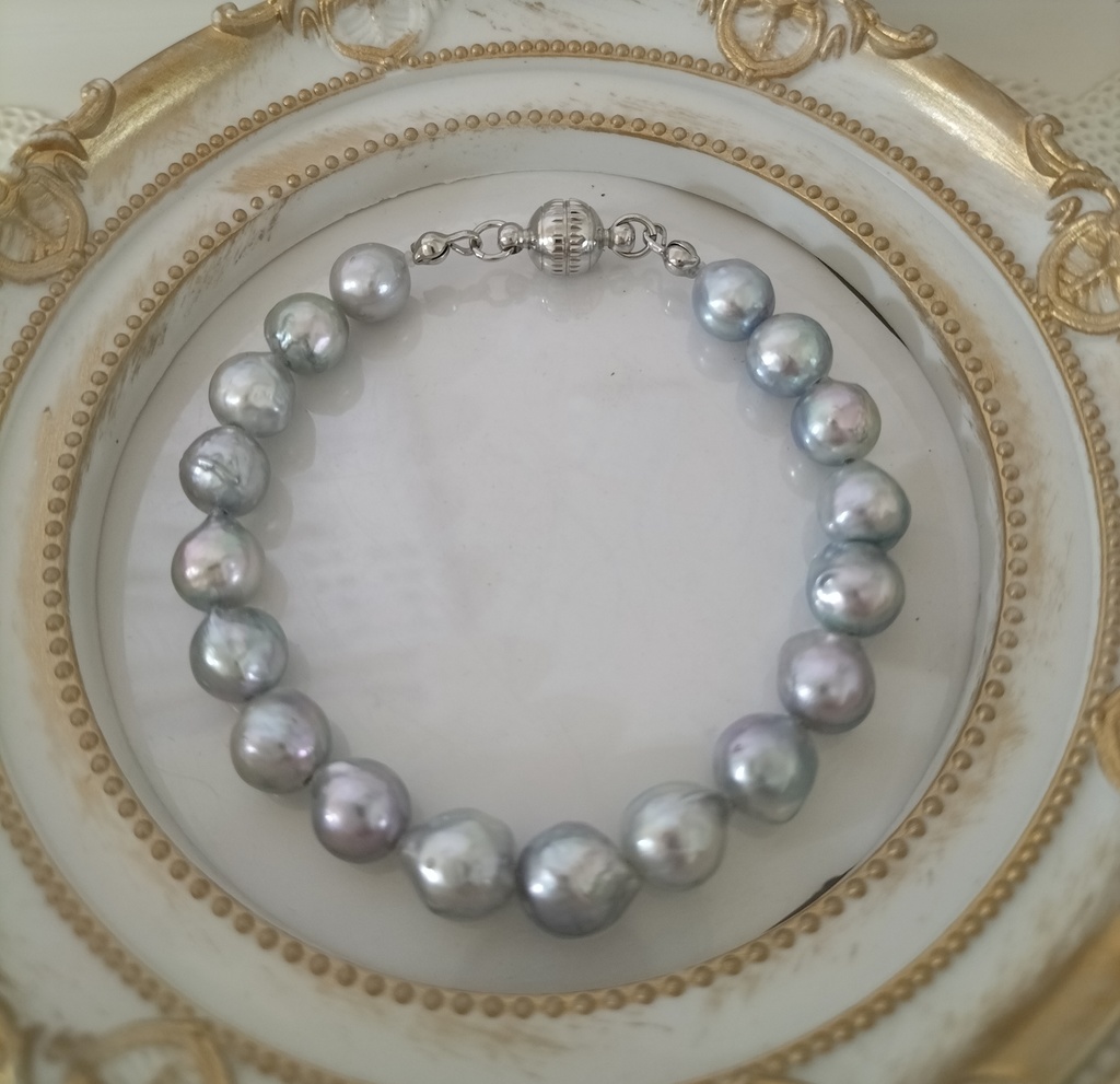 あこや真珠(日本産)のブレスレット