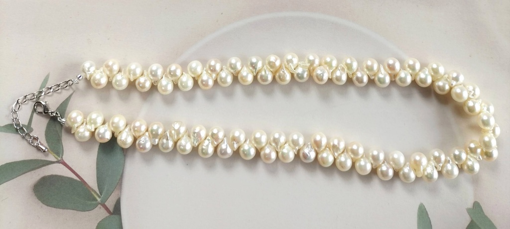 日本産あこや真珠、クレオパトラ珠のネックレス
