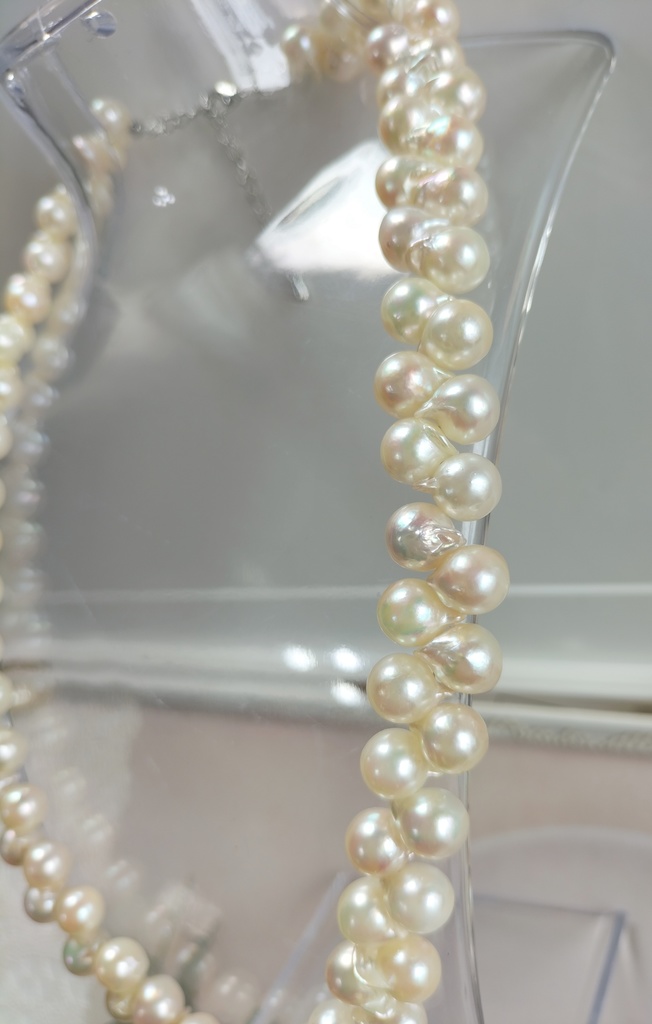 日本産あこや真珠、クレオパトラ珠のネックレス