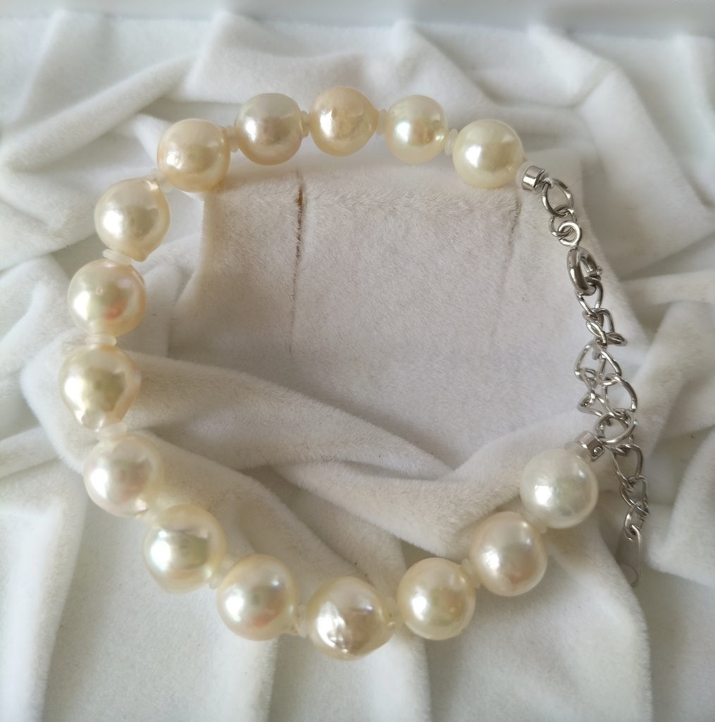 あこや真珠(日本産)のブレスレット