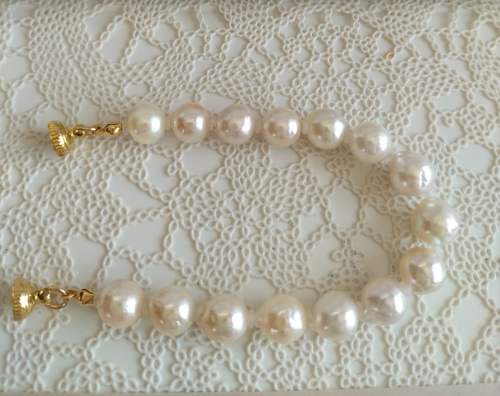 あこや真珠(日本産)のマグネット式ブレスレット