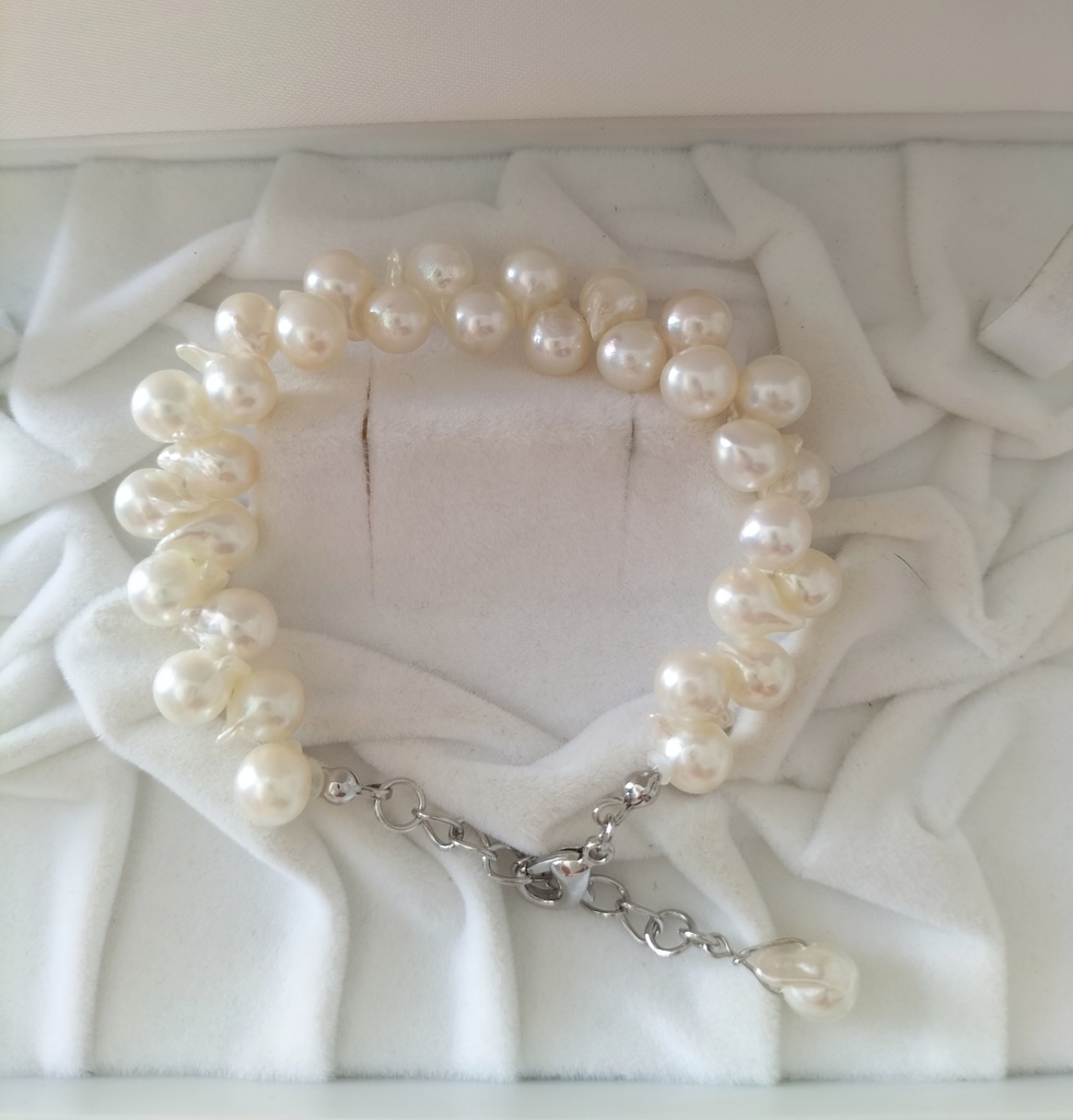 あこや本真珠、クレオパトラ珠のブレスレット