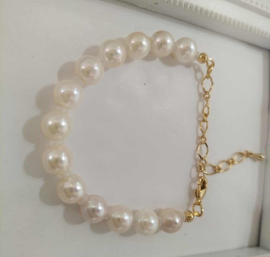 日本産あこや本真珠のブレスレット