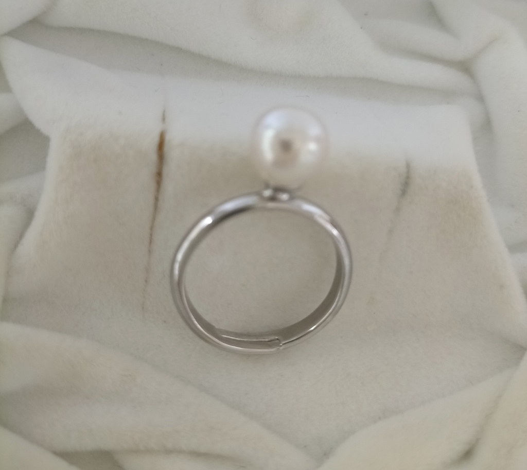 あこや本真珠(日本産)の指輪 フリーサイズ