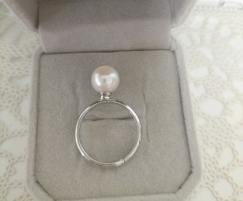 日本産あこや本真珠のリング(約10〜17号)
