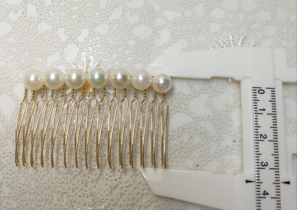 日本産あこや本真珠(宇和島産)のヘアコーム(15本足)