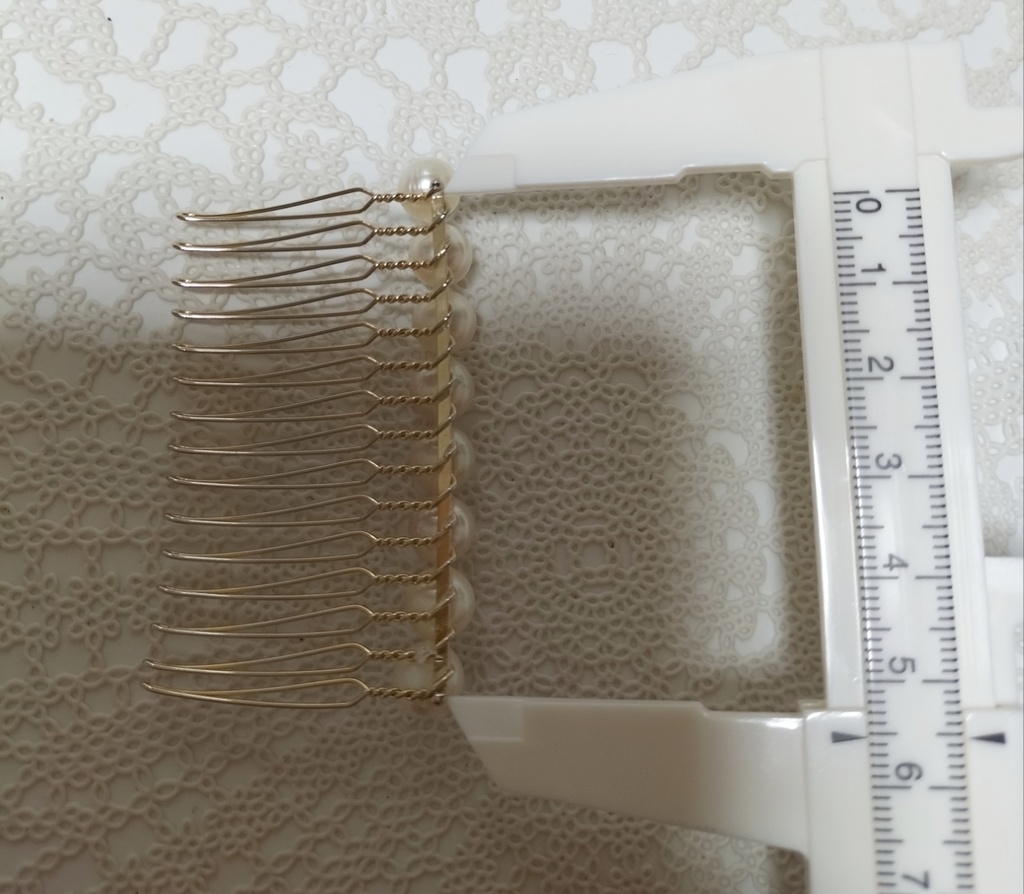 日本産あこや本真珠(宇和島産)のヘアコーム(15本足)