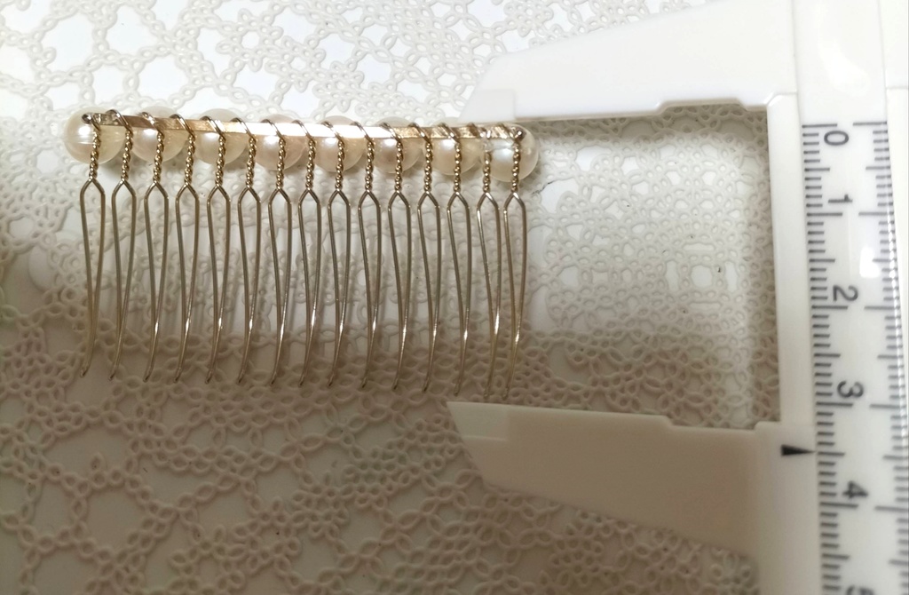 日本産あこや本真珠(宇和島産)のヘアコーム(15本足)