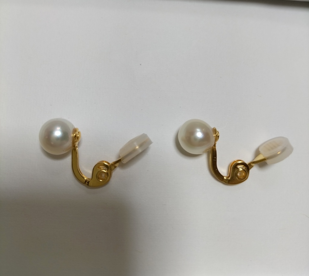 日本産あこや本真珠(宇和島産)の調節可能なクリップ式イヤリング