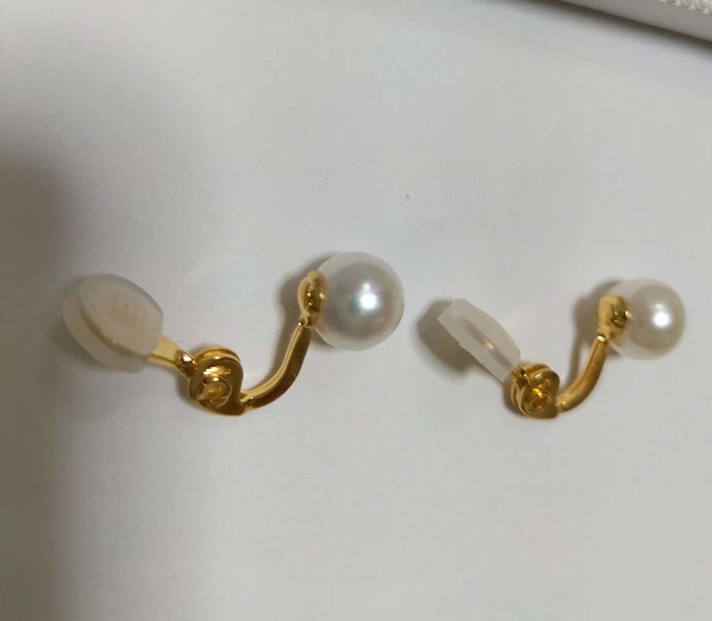 日本産あこや本真珠(宇和島産)の調節可能なクリップ式イヤリング