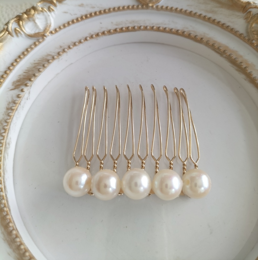 日本産あこや本真珠(宇和島産)のヘアコーム10本足