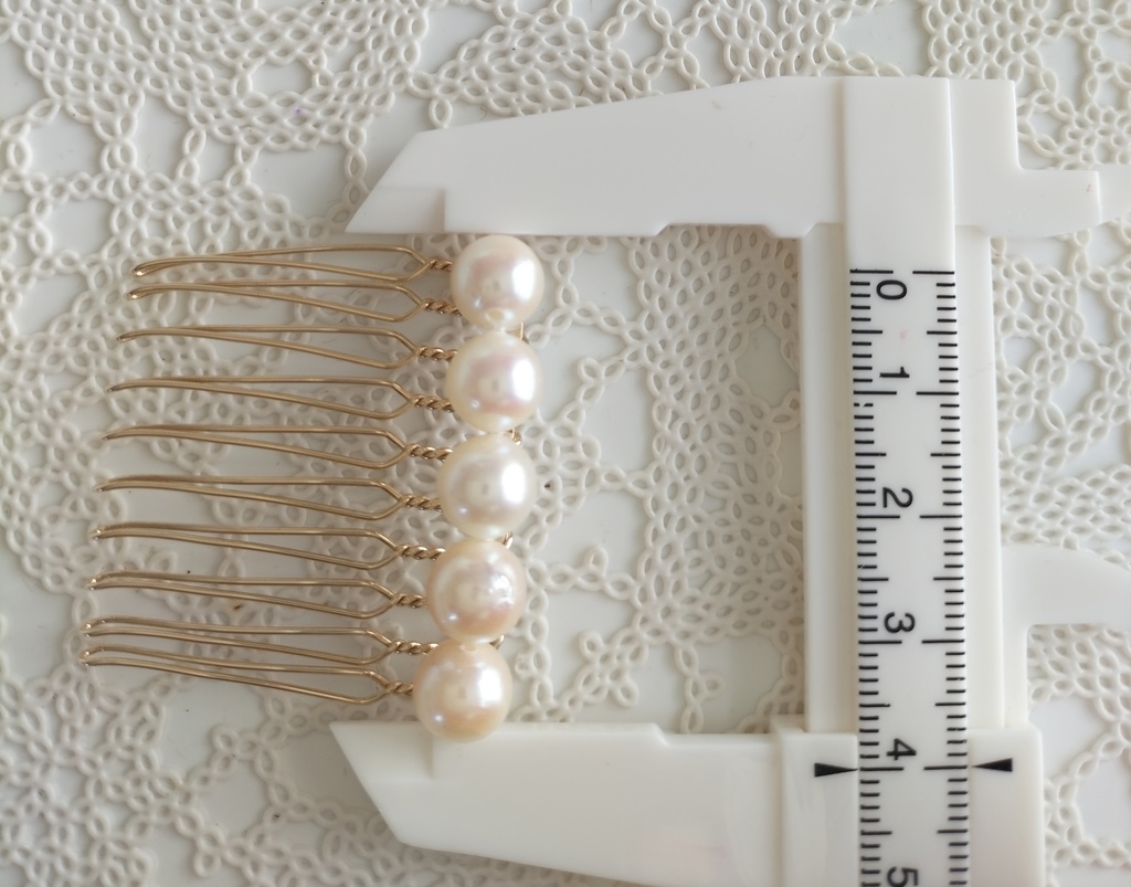 日本産あこや本真珠(宇和島産)のヘアコーム10本足