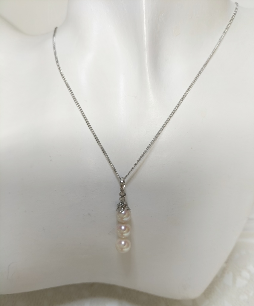 日本産あこや本真珠のネックレス