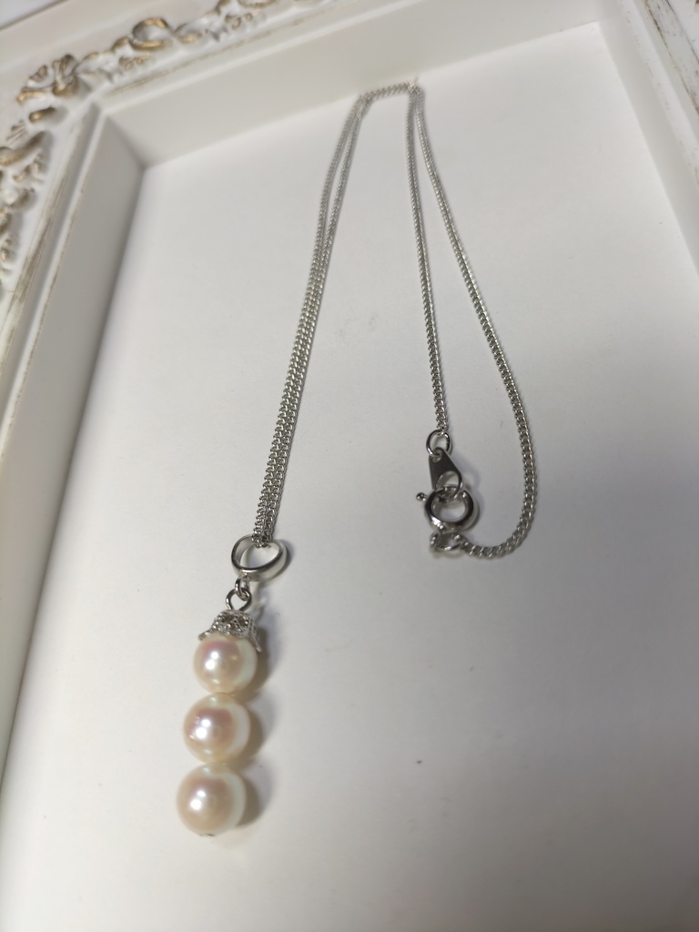 日本産あこや本真珠のネックレス