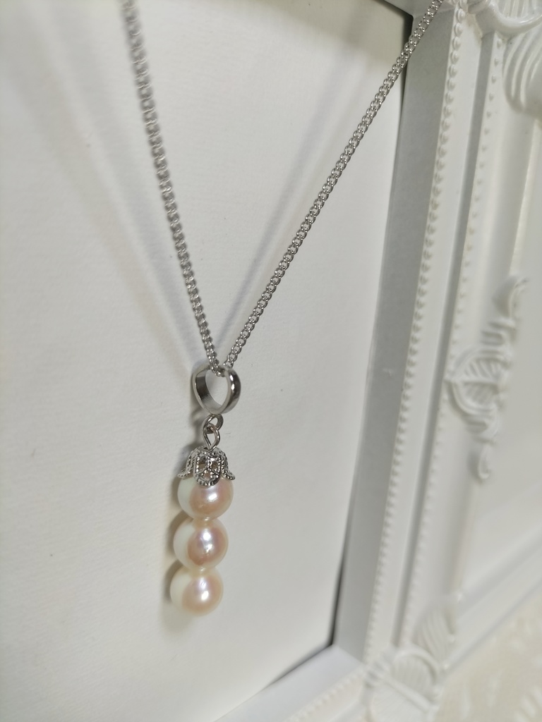 日本産あこや本真珠のネックレス