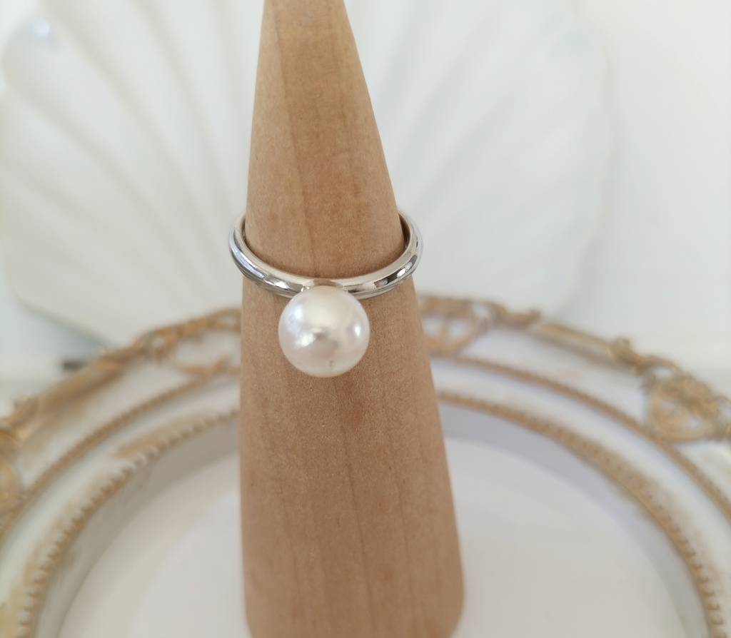 日本産あこや本真珠(宇和島産)のリング(フリーサイズ)