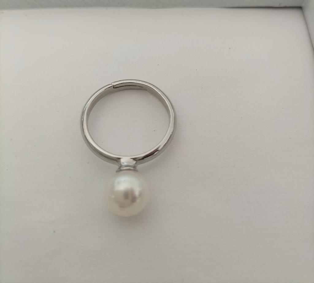 日本産あこや本真珠(宇和島産)のリング(フリーサイズ)