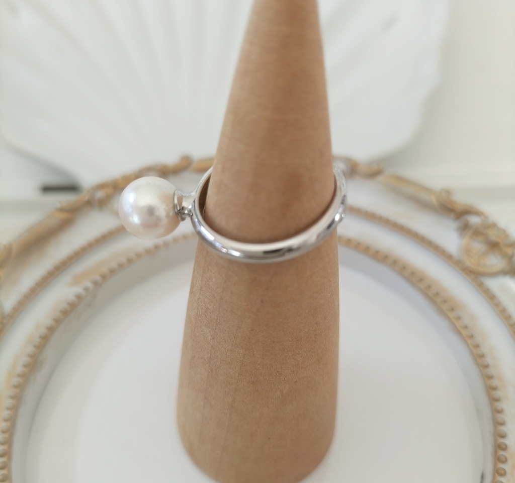 日本産あこや本真珠(宇和島産)のリング(フリーサイズ)