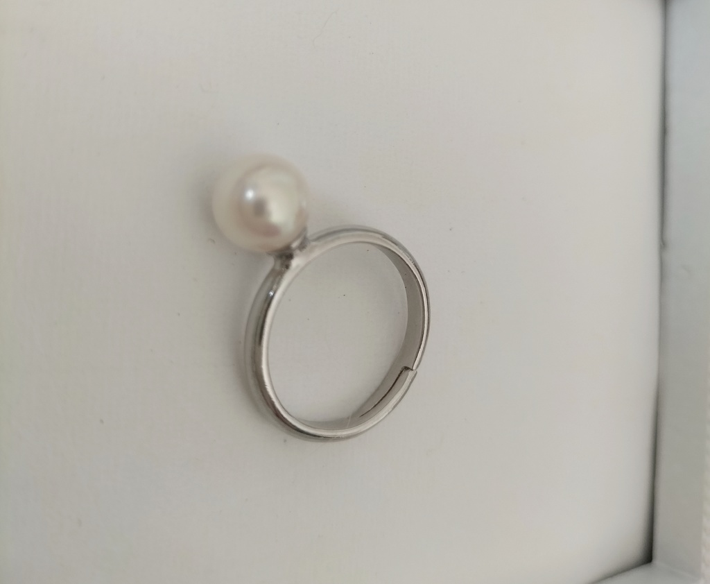 日本産あこや本真珠(宇和島産)のリング(フリーサイズ)
